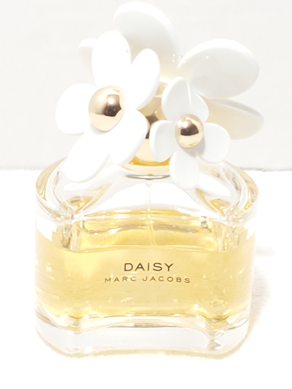 Marc Jacobs Daisy Eau De Toilette Spray 3.4 oz Floral Fragrance for Women